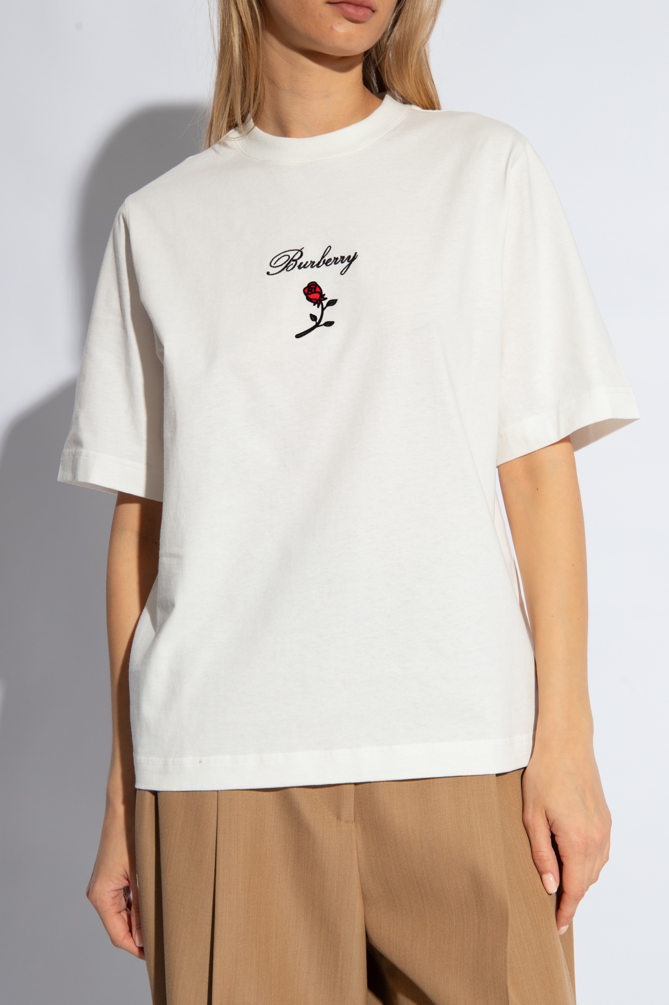 White T - shirt with logo Burberry - SchaferandweinerShops